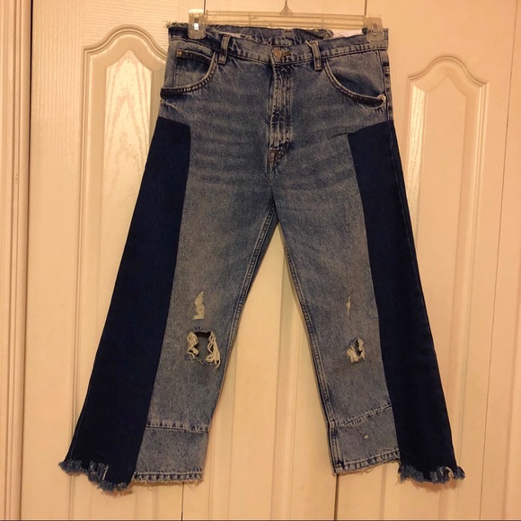 SOLD: 👖 ZARA Jeans 👖 - Picture 3 of 7